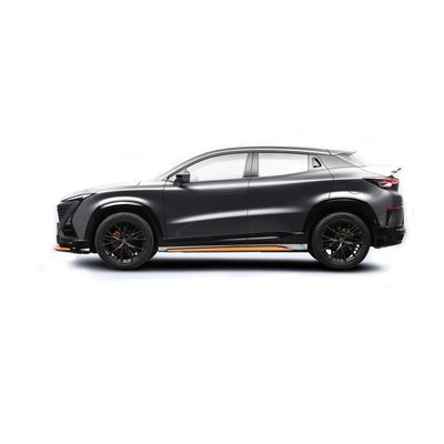 Chiếc tàu hàng đầu Changan UNI-T 1.5T SUV nhỏ gọn Động cơ xăng Tốc độ tối đa 205KM / H Cáp kép