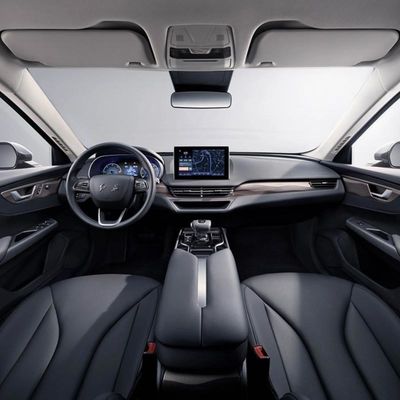 HongQi EQM5 EV Car 431km Điện tinh khiết 5 chỗ xe trung bình tốc độ cao Hongqi New Energy Sedan