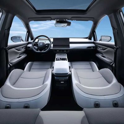 Xe mới Hechuang Z03 SUV điện 5 cửa 5 chỗ dài