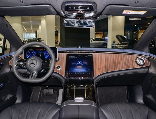 Mercedes 4MATIC Electric Sedan