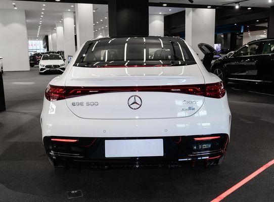 2025 Mô hình mới Mercedes Luxury EV 0 Khí thải 681km Range 0.62h Sạc xe Sedan Điện EQE