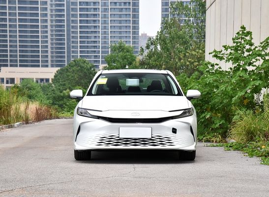 Toyota Mid Size Sedan Camry 206Nm Vòng xoắn 173PS mã lực 2024