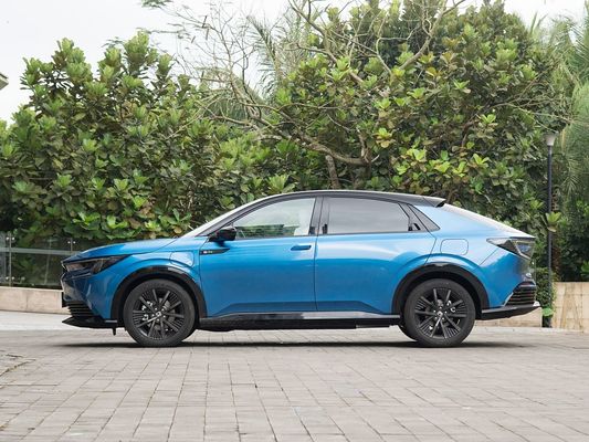 2025 Honda eNP2 Sạc nhanh Xe điện EV 545km Range 4787mm Chiều dài và sức mạnh thân thiện với môi trường