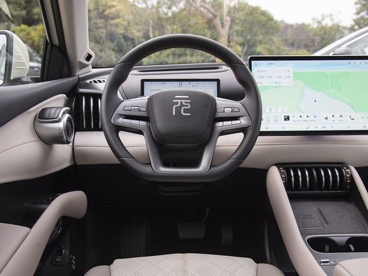 150kW BYD Xe điện Samrt lái xe 2025 Mô hình mới Yuan Plus Sạc nhanh EV Không gian lớn cho gia đình với mái nhà mặt trời