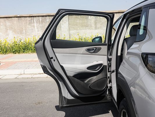 2025 bán nóng Mô hình mới BYD Sealion 05EV Xe điện sạc nhanh 520KM Long Range EV với mái nhà mặt trời