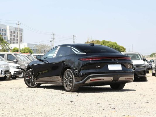 Mô hình xe 601km phạm vi 83.2kWh Capacity pin AWD sạc nhanh Sunroof cấu trúc điện áp cao thoải mái cho gia đình