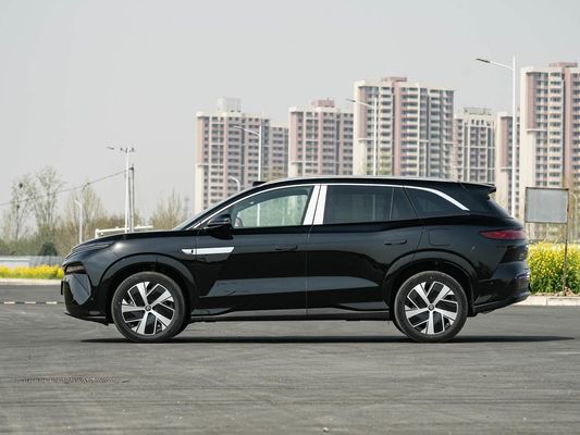 2025 BYD Xe điện mới cho hiệu suất Tang L 810kW Điện lực AWD Sạc nhanh 1000w / h 600km Range Long Range 7 chỗ ngồi với mái trời