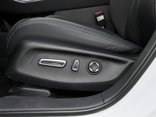 2025 Mô hình mới Honda S7 bán nóng xe điện pin lớn 650km Long Range sạc nhanh EV với Sunroof