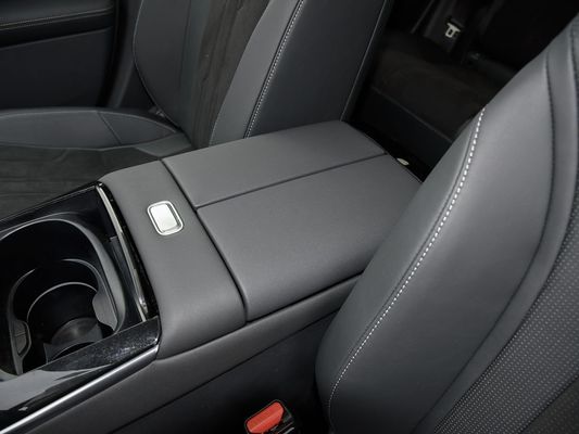 2025 Mô hình mới Honda S7 bán nóng xe điện pin lớn 650km Long Range sạc nhanh EV với Sunroof