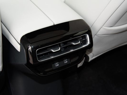 350kW động cơ năng lượng SUV điện Honda S7 Long Range 650km Sạc nhanh EV mới bán nóng với mái trời cho gia đình