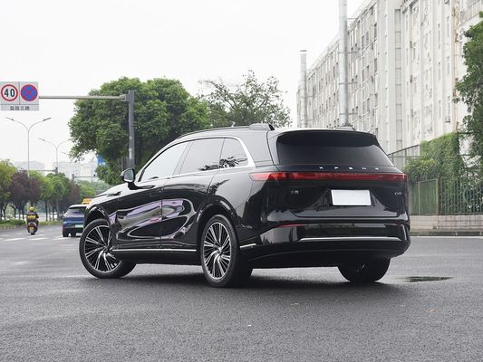 2025 Xpeng G9 SUV điện hoàn toàn 93.1kWh Capacity pin 423kW Max Motor Power 680km Long Range và sạc nhanh với Sunroof