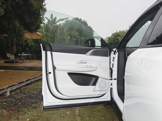 Tăng tối đa trải nghiệm lái xe của bạn với Xpeng G9 xe điện sạc nhanh Max mô-tô mô-tô 695N.m Max động cơ sức mạnh 423kW Max tốc độ 200km / h