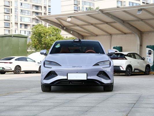 2025 BYD Chiếc xe điện Seal EV Smart Model 650KM Long Range 80.64kWh Pin sạc nhanh bán nóng với Sunroof