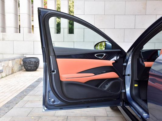 2025 BYD Chiếc xe điện Seal EV Smart Model 650KM Long Range 80.64kWh Pin sạc nhanh bán nóng với Sunroof