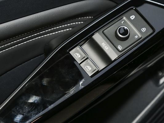 2025 VW ID4 Mô hình mới Ưu đãi tốt nhất Xe điện bán chạy EV Volkswagon 601km và thời gian sạc nhanh 0.67hrs