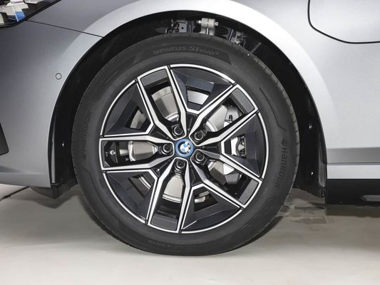 2025 BMW I5 Xe điện sang trọng Hiệu suất tốt xDrive Range dài 651KM Sạc nhanh EV Mô hình mới Sedan với mái nhà mặt trời BMW 5 Series
