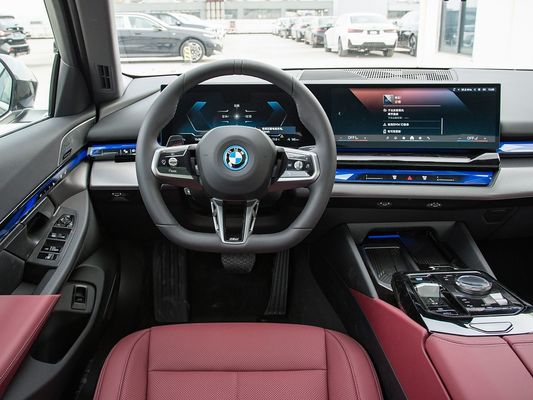 2025 BMW I5 Xe điện sang trọng Hiệu suất tốt xDrive Range dài 651KM Sạc nhanh EV Mô hình mới Sedan với mái nhà mặt trời BMW 5 Series