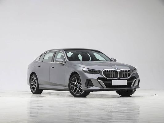 Mô hình mới BMW I5 eDrive 2025 bán chạy xe điện tầm xa hơn 700KM EV sạc nhanh Limousine Sedan với mái nhà rộng